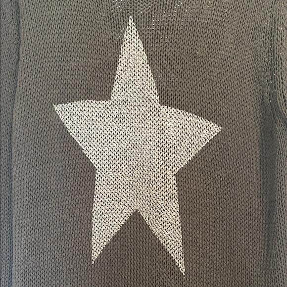 Wooden Ships Black Knit Top with Gray Star - Picture 4 of 11